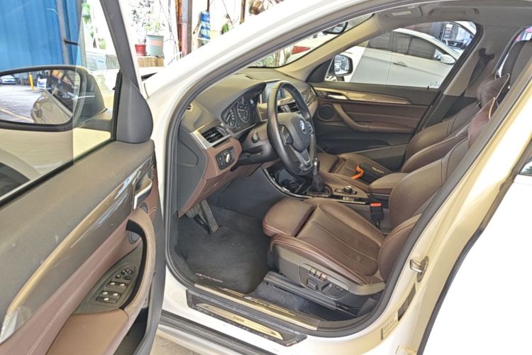 BMW X1 2017 car image #16
