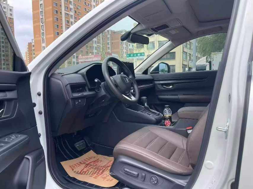 Honda CR-V 2024 car image #2