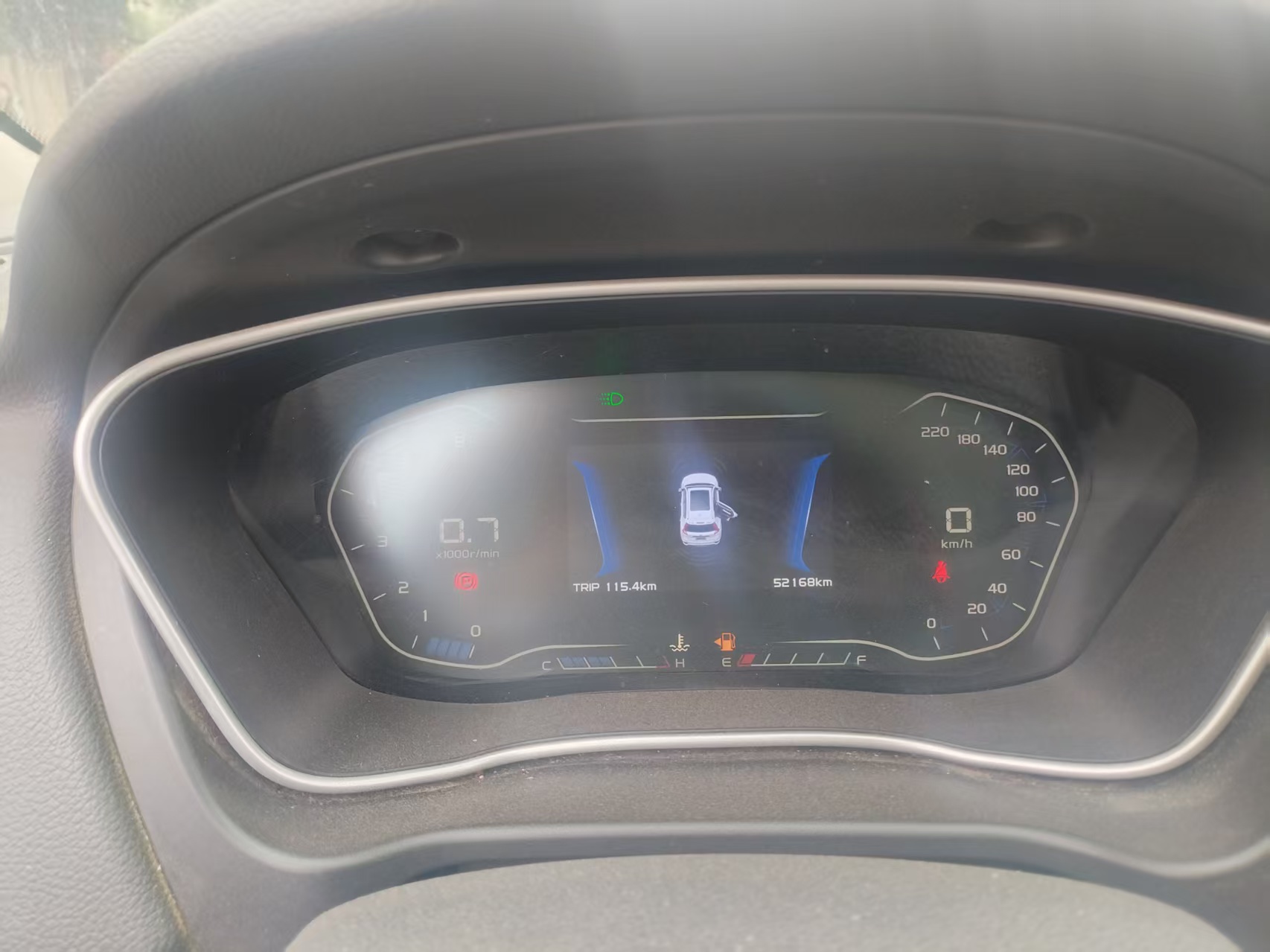 GEELY Vision X6 2020 car image #6