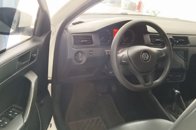 Volkswagen Santana 2019 #16 Volkswagen Santana 2019 car image #16