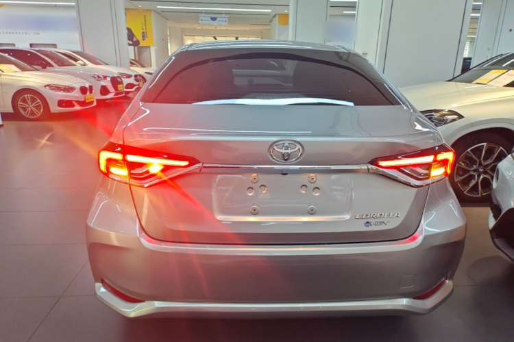 Toyota Corolla 2024 #6 Toyota Corolla 2024 صورة سيارة #6