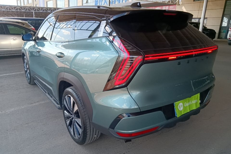 GEELY Boyue L 2025 car image #5