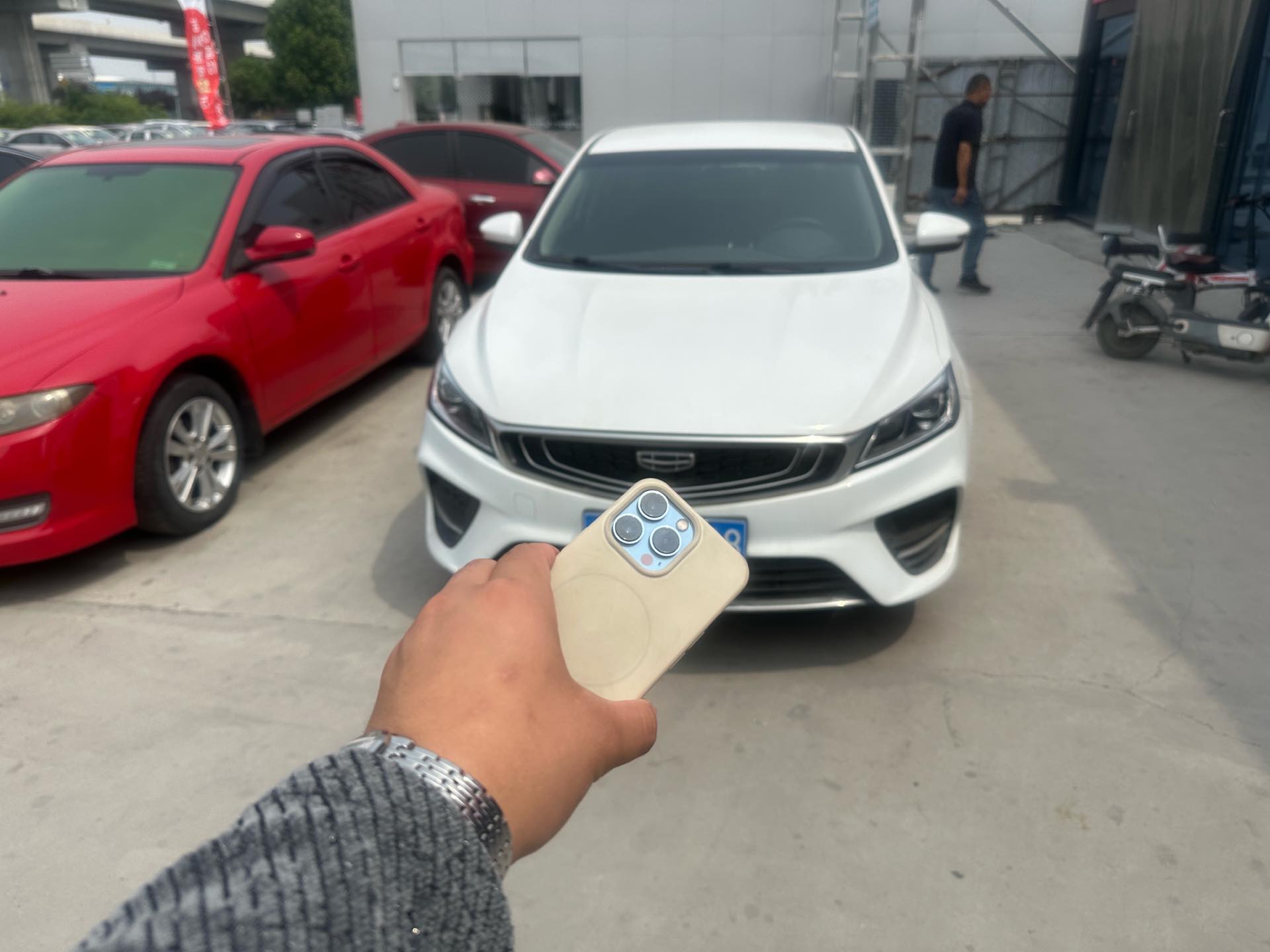 GEELY Binray 2020 car image #2