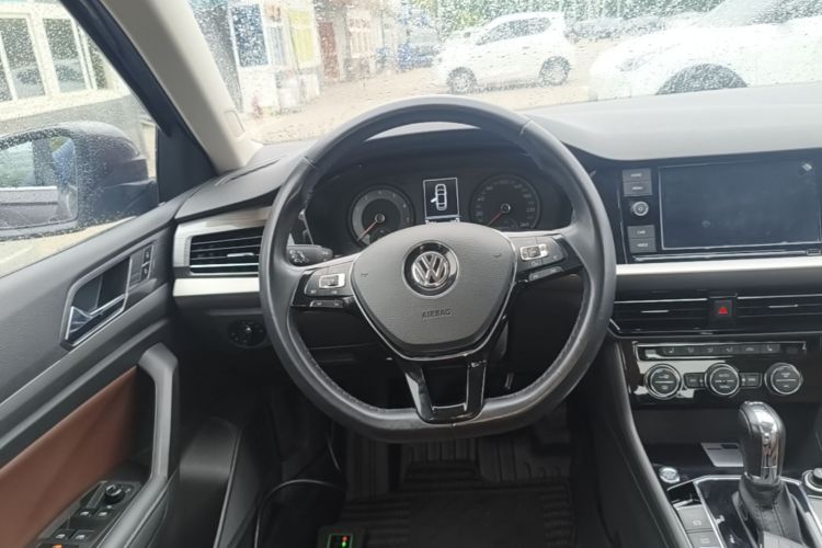 Volkswagen Lavida 2018 #15 Volkswagen Lavida 2018 car image #15