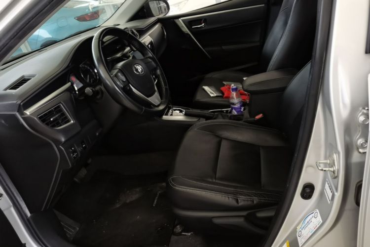 Toyota Corolla 2015 car image #15