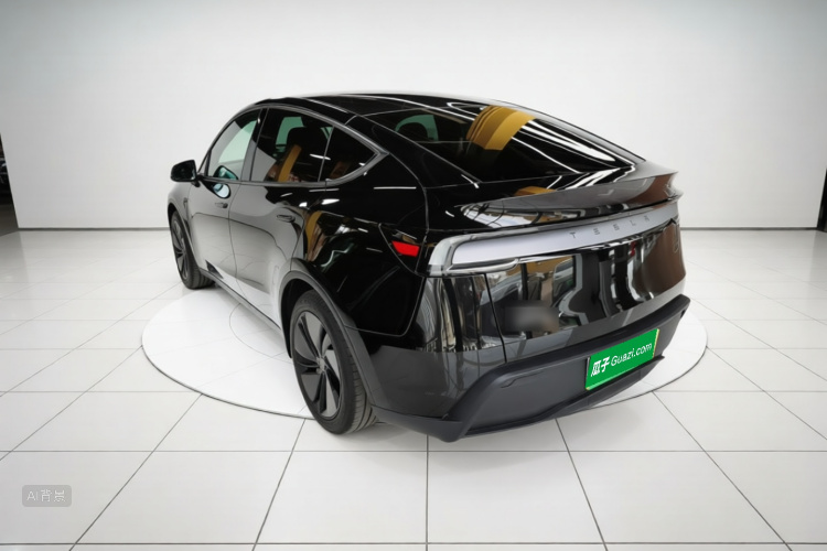Tesla Model Y 2026 car image #5