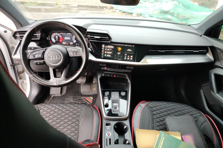 Audi A3 2022 immagine di auto #7
