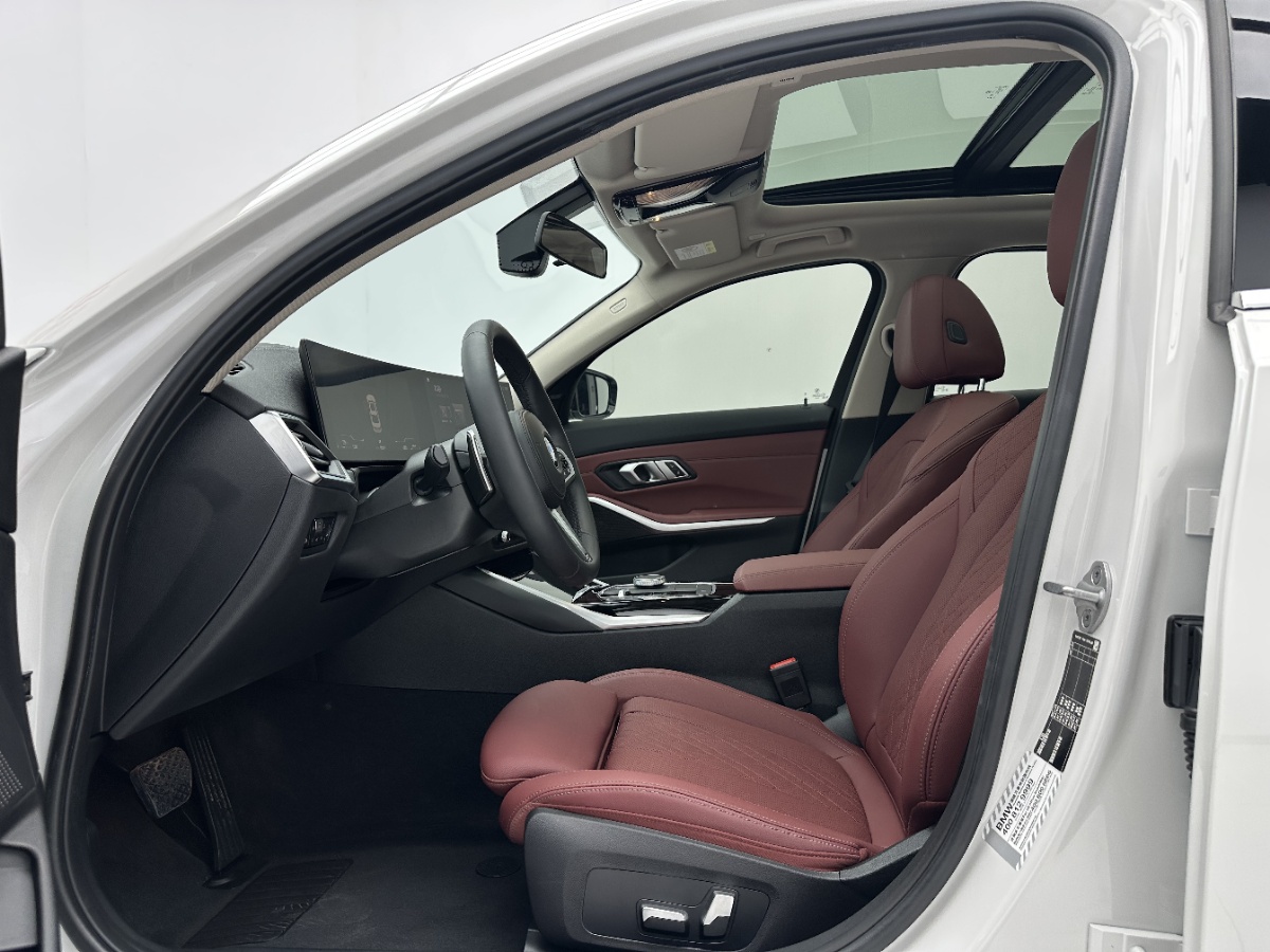 BMW 3 Series 2023 car image #5