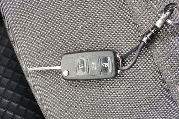 Volkswagen Polo 2017 car image #9