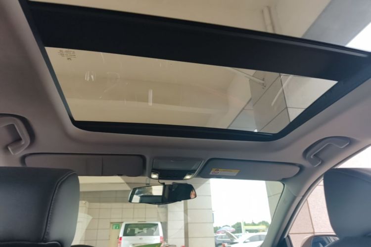 Honda CR-V 2019 #18 Honda CR-V 2019 immagine di auto #18