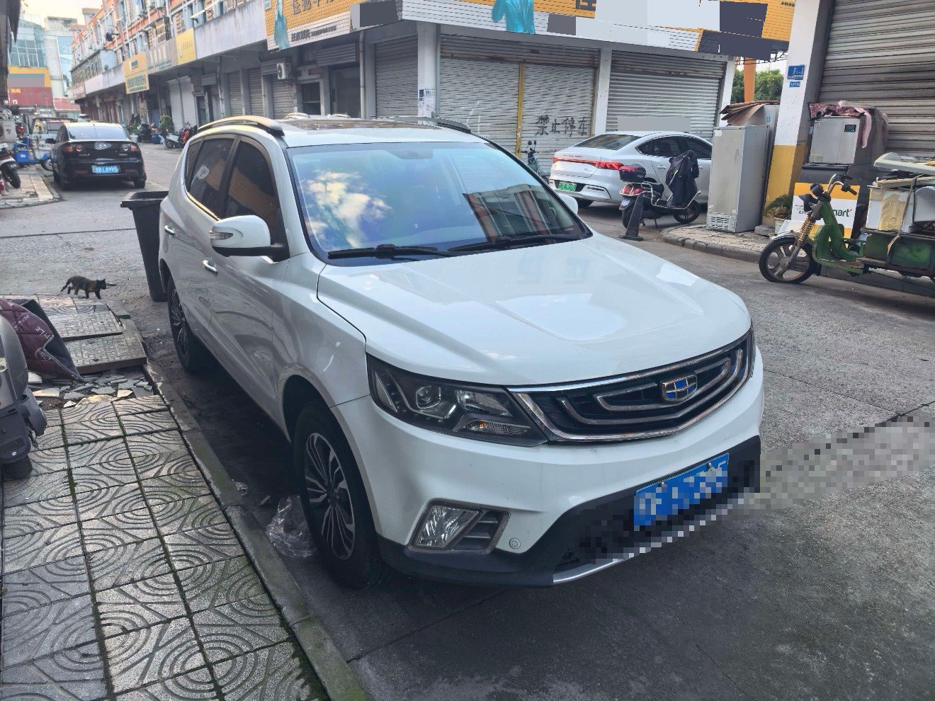 GEELY Vision X6 2017 car image #2