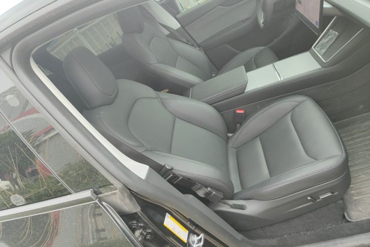 Tesla Model Y 2025 #24 Tesla Model Y 2025 car image #24