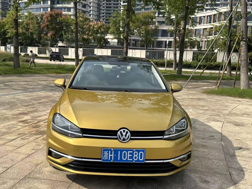 Volkswagen Golf 2018 Volkswagen Golf 2018 car image