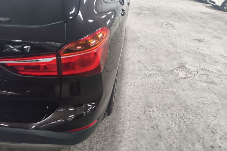 BMW X1 2017 car image #8