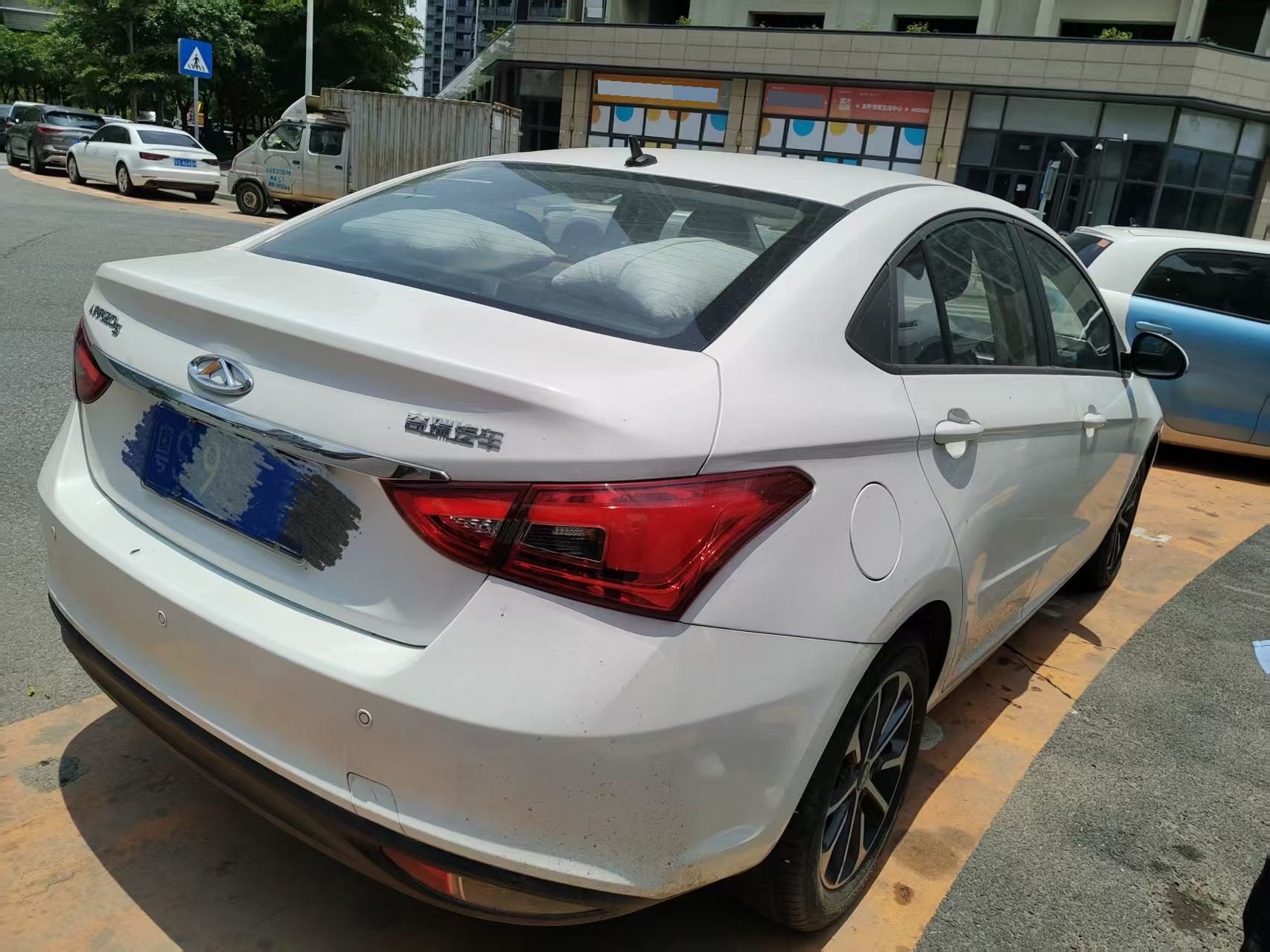 Chery Arrizo 5 2023 immagine di auto #2