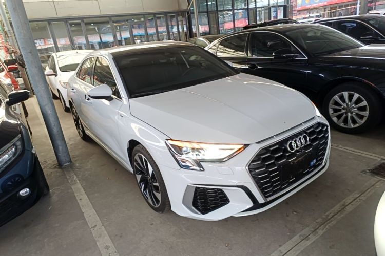 Audi A3 2024 car image #4