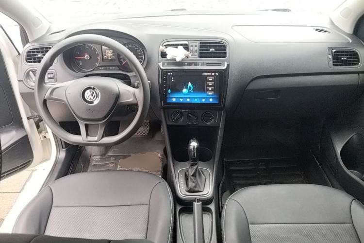 Volkswagen Polo 2019 #10 Volkswagen Polo 2019 car image #10