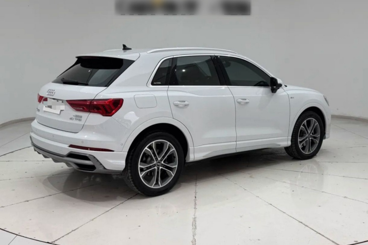 Audi Q3 2023 #5 Audi Q3 2023 car image #5