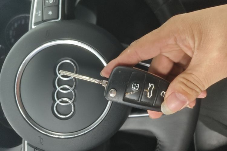 Audi Q3 2016 #9 Audi Q3 2016 car image #9