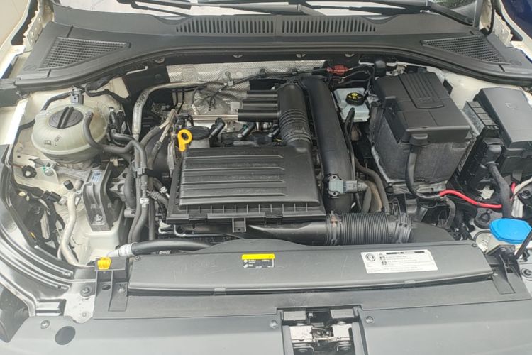 Volkswagen Lavida 2019 car image #21