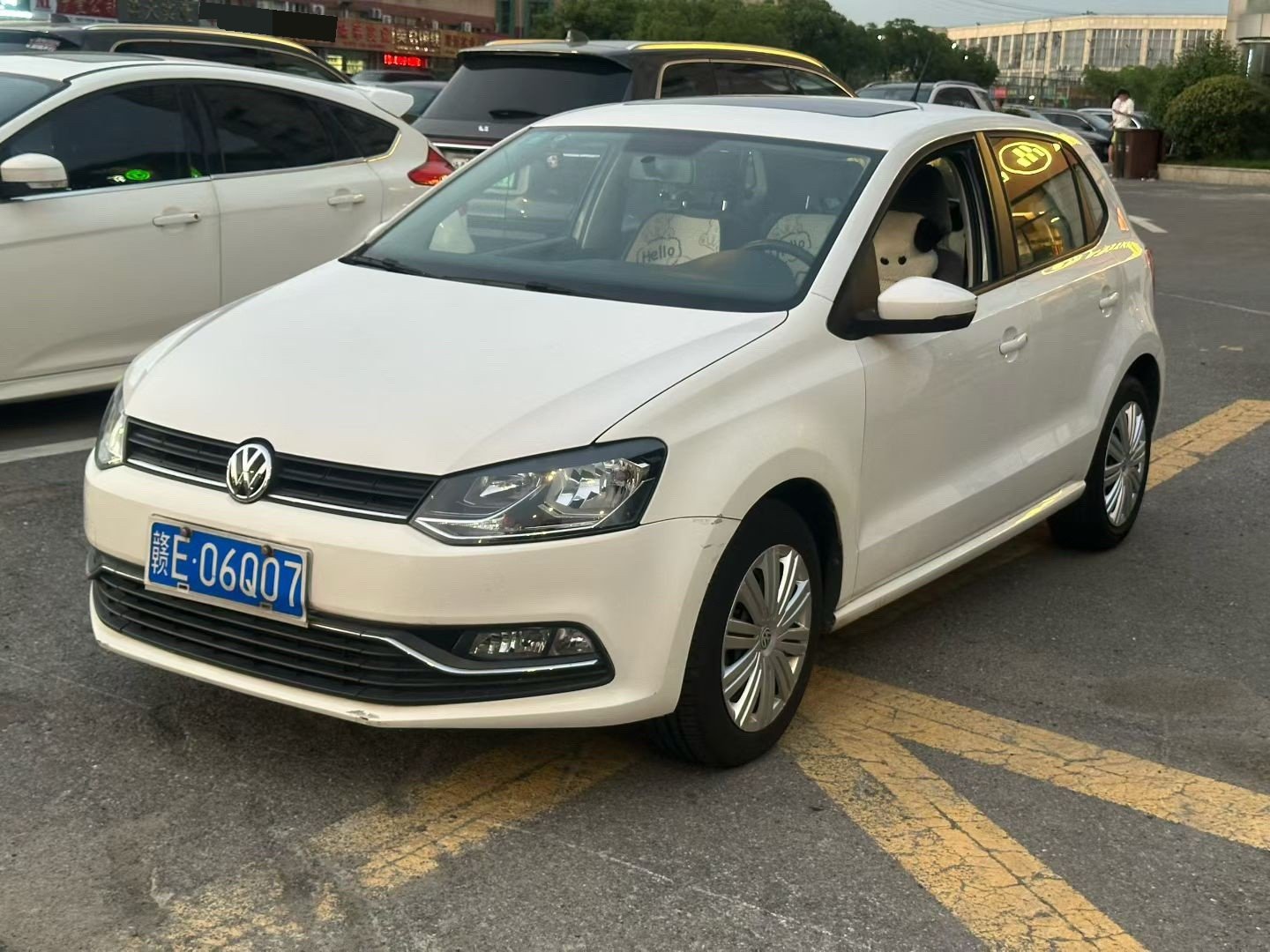 Volkswagen Polo 2017 car image 