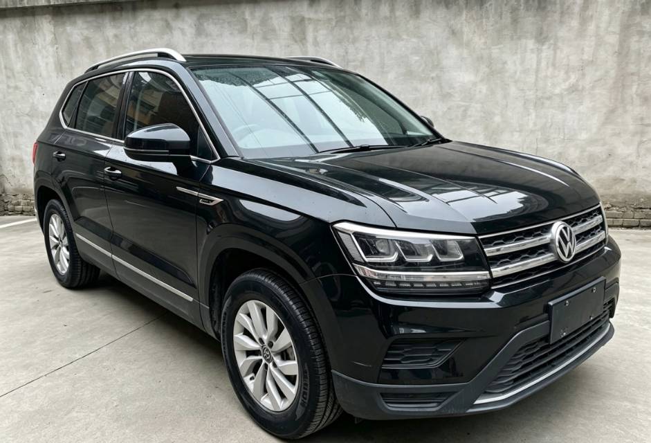 2020 imagen de coche #2