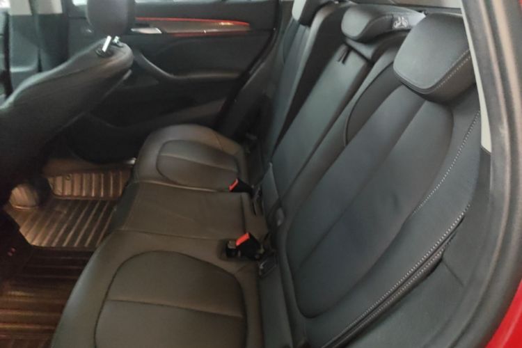 BMW X1 2019 #13 BMW X1 2019 car image #13