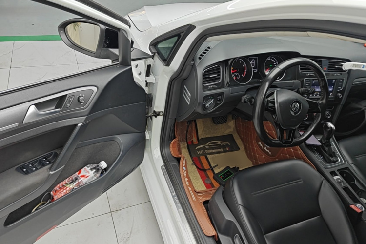 Volkswagen Golf 2017 #16 Volkswagen Golf 2017 صورة سيارة #16
