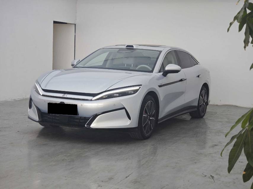 BYD HanL 2025 BYD HanL 2025 car image