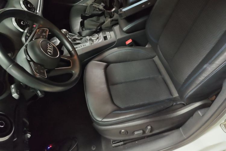 Audi A3 2020 car image #17