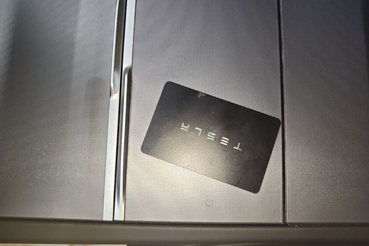 Tesla Model 3 2024 #9 Tesla Model 3 2024 car image #9