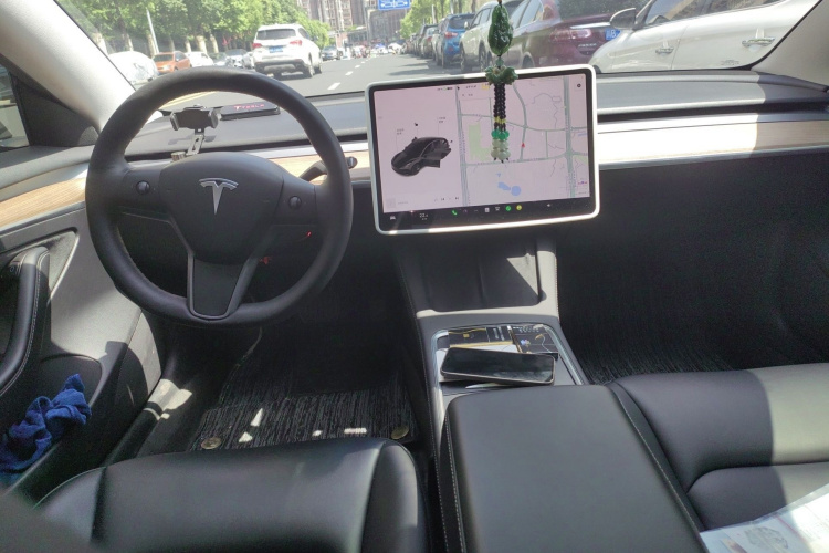 Tesla Model 3 2023 #12 Tesla Model 3 2023 car image #12