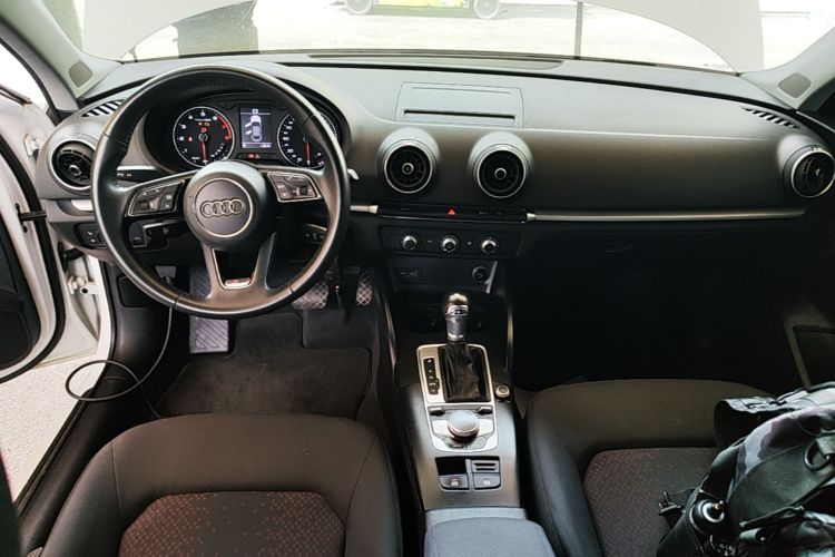 Audi A3 2020 car image #11