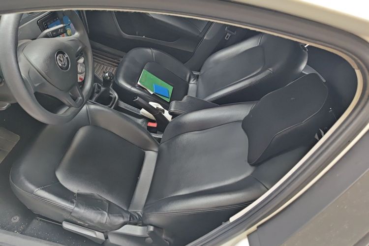 Volkswagen Santana 2019 car image #15