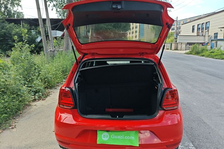 Volkswagen Polo 2015 #21 Volkswagen Polo 2015 car image #21