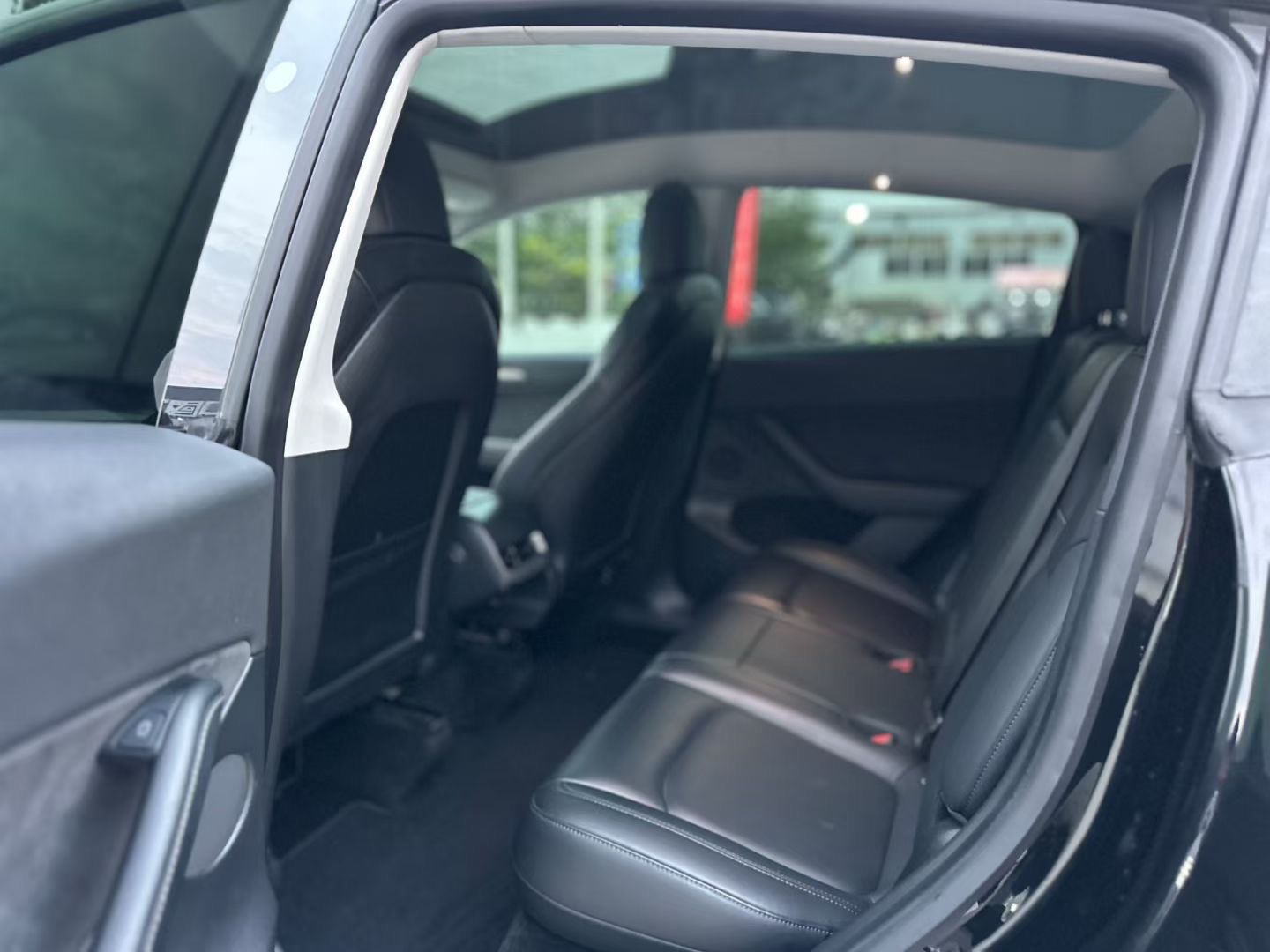 Tesla Model Y 2021 #5 Tesla Model Y 2021 صورة سيارة #5