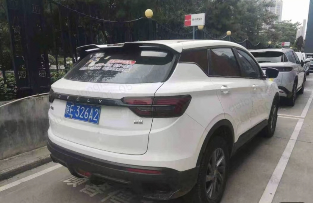 GEELY Coolray 2024 #2 GEELY Coolray 2024 car image #2