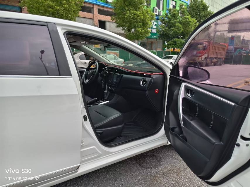 Toyota Corolla 2017 #7 Toyota Corolla 2017 car image #7