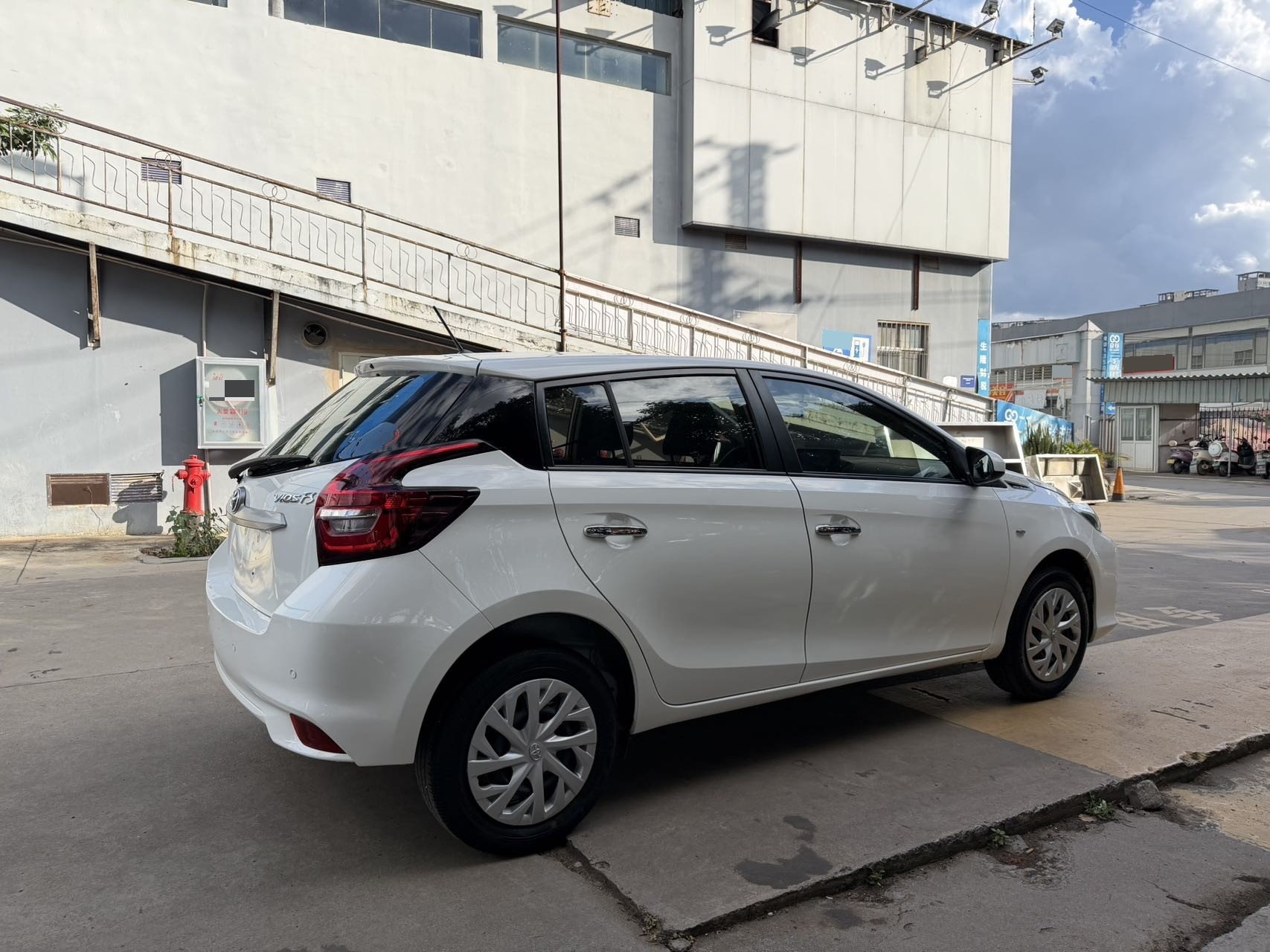 Toyota Vios FS 2023 #7 Toyota Vios FS 2023 صورة سيارة #7