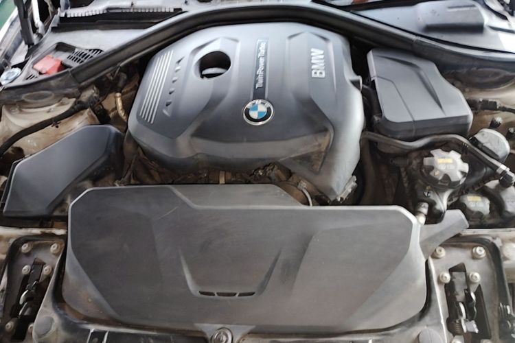 BMW 3 Series 2017 #20 BMW 3 Series 2017 car image #20