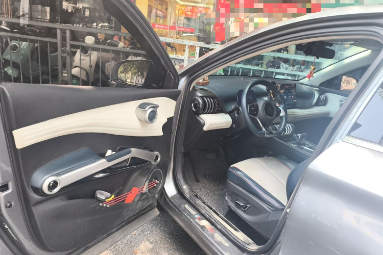 BYD Yuan Plus 2022 car image #13