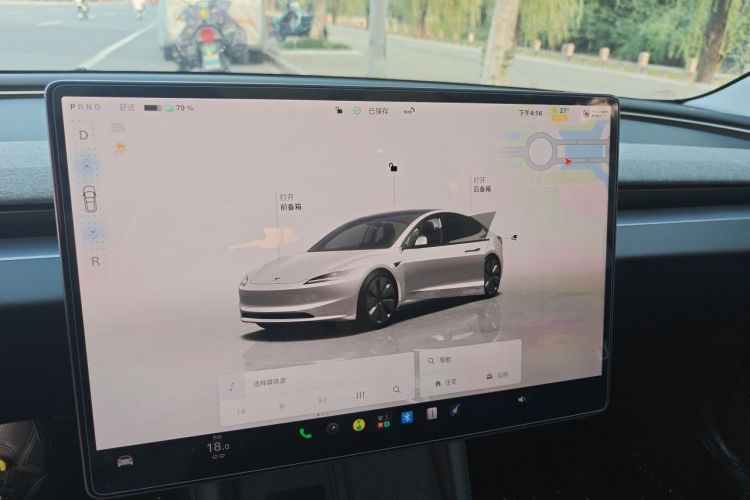 Tesla Model 3 2026 #12 Tesla Model 3 2026 صورة سيارة #12