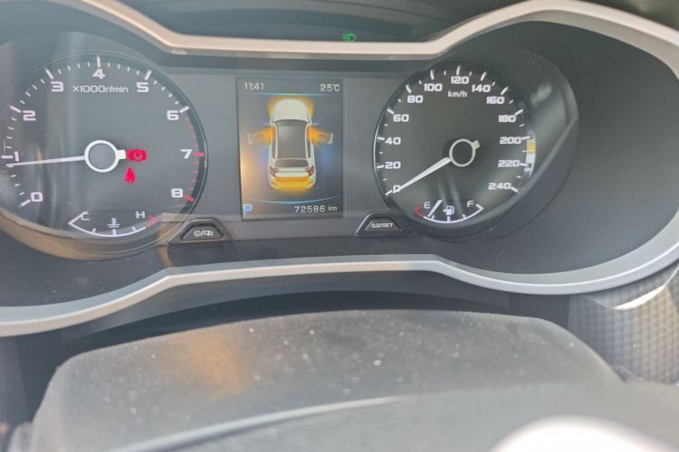 GEELY Emgrand GS 2017 car image #8