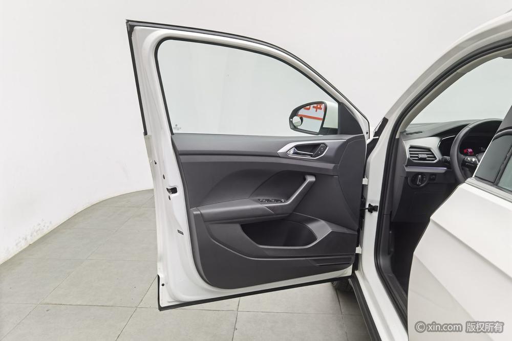 Volkswagen T-Cross 2020 imagem de carro #21