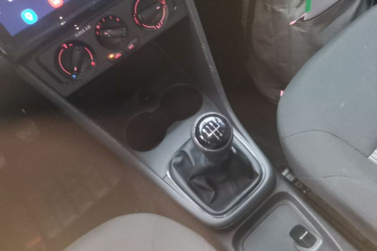 Volkswagen Polo 2016 #18 Volkswagen Polo 2016 car image #18
