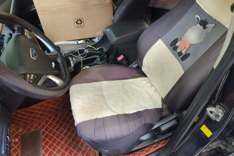 GEELY Emgrand 2015 car image #17