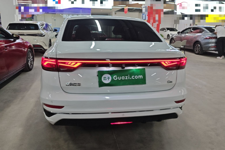 GEELY Emgrand 2021 #4 GEELY Emgrand 2021 car image #4