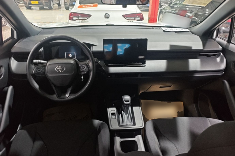 Toyota Corolla Cross 2026 car image #10