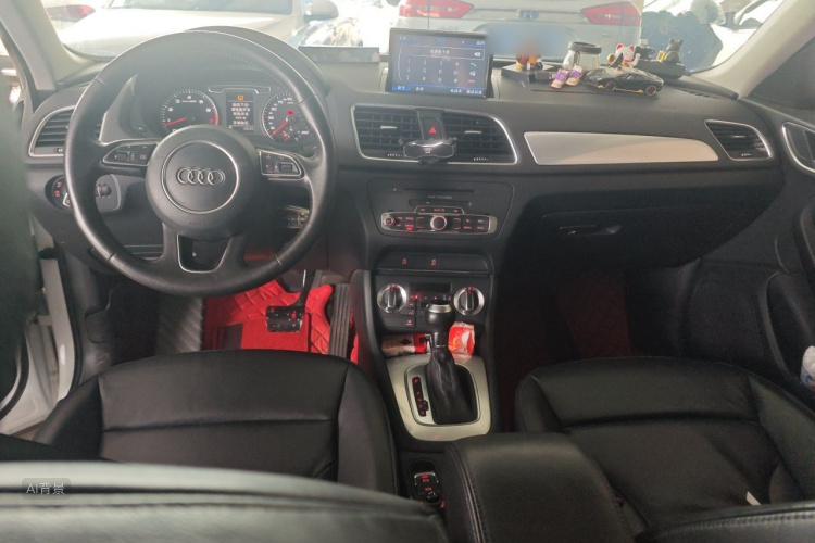 Audi Q3 2014 #11 Audi Q3 2014 car image #11