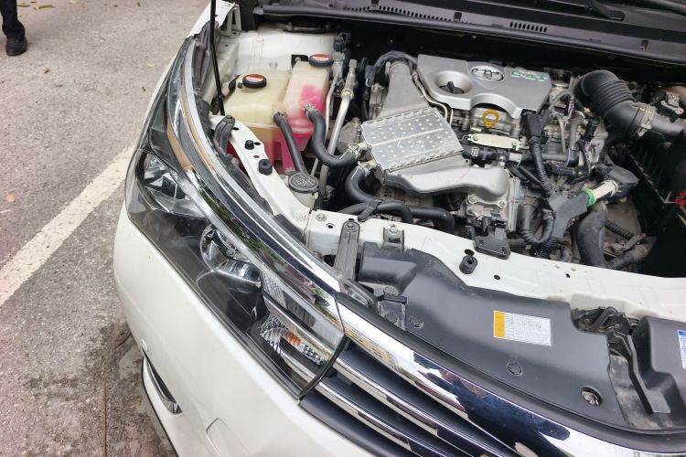 Toyota Corolla 2017 immagine di auto #24